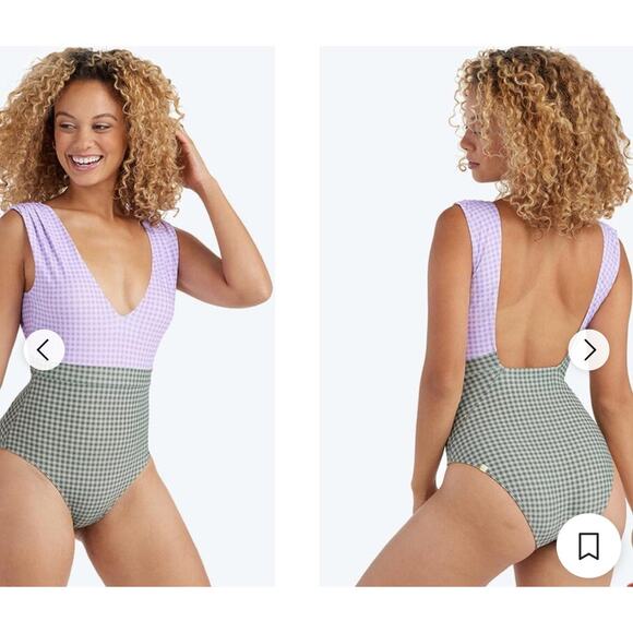 The Ruched Backflip size 10 - Picture 2 of 4